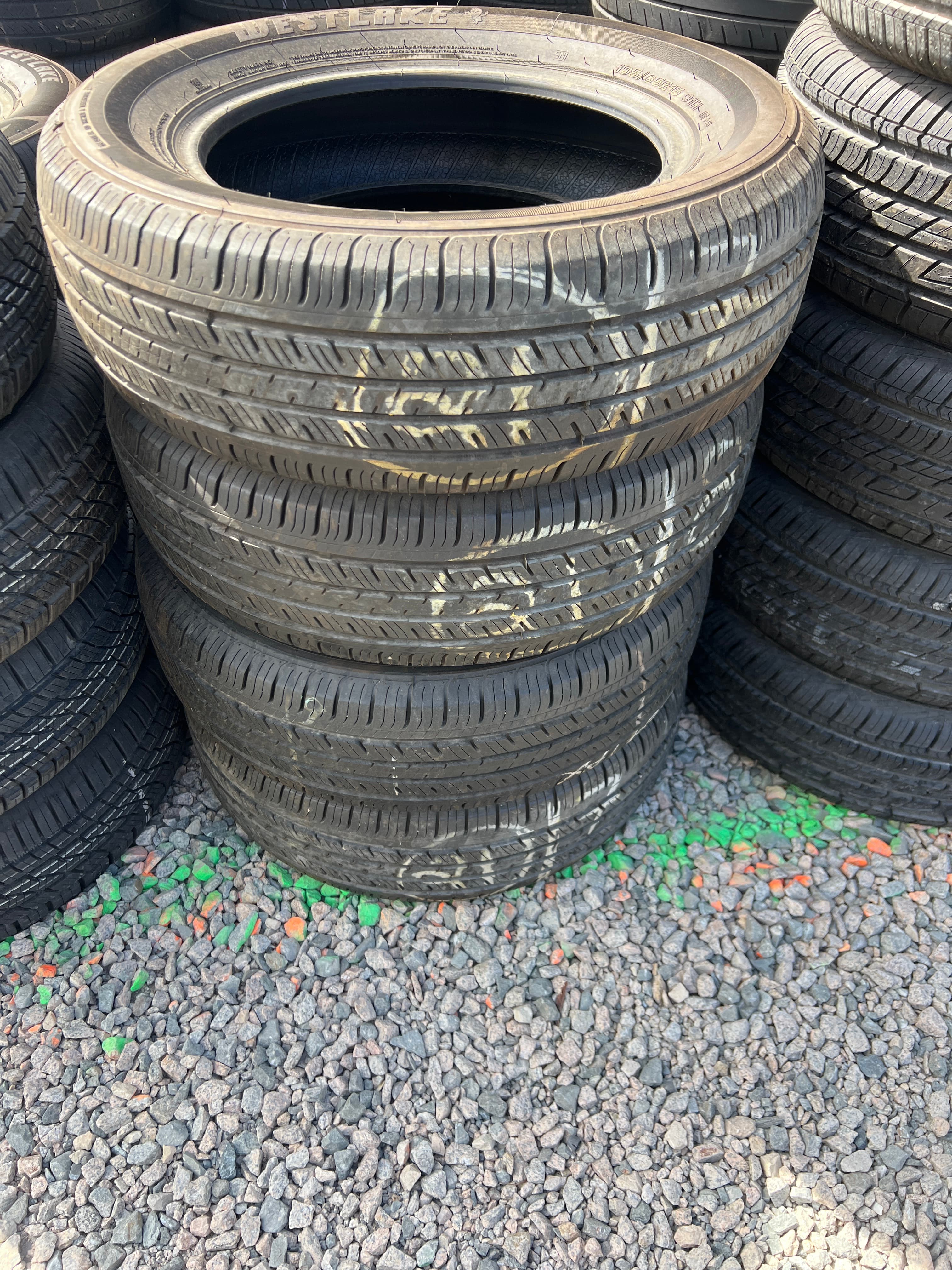 WESTLAKE 195/65R15